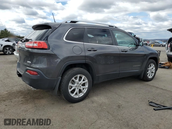 2016 Jeep Cherokee Latitude with VIN 1C4PJMCS8GW294304, listed as a Copart auction lot 53087875 with 61,800 mi miles and Salvage Title. Bid and sale history available at carsss.com. Image 3.
