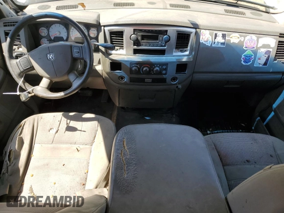 2007 Dodge 1500 SLT z VIN 1D7HA18P77J504840, wystawiony jako Copart lot #61490535 z przebiegiem Nie podano mil oraz Czysty tytuł • Clean title. Historia ofert i sprzedaży dostępna na DreamBid. Obrazek 8.