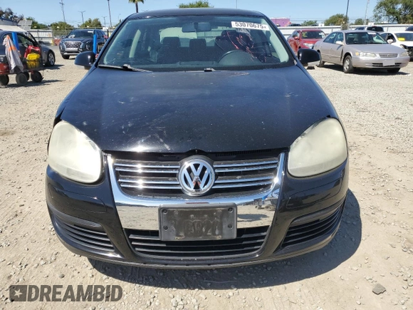 2009 Volkswagen Jetta Sedan SE with VIN 3VWRZ71K39M092542, listed as a Copart auction lot 53070675 with 101,209 mi miles and Salvage Title. Bid and sale history available at carsss.com. Image 5.