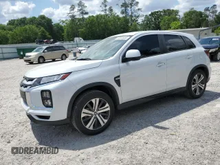 2024 Mitsubishi Outlander S z VIN JA4ARUAU6RU006954, wystawiony jako Copart lot #54949935 z przebiegiem 22 338 mil mil oraz Szkoda całkowita • Salvage title. Historia ofert i sprzedaży dostępna na DreamBid. Obrazek 1.