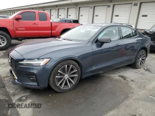 2021 Volvo S60 Momentum with VIN 7JR102FZ6MG118395, listed as a Copart auction lot 80833554 with 46,200 mi miles and Salvage Title. Bid and sale history available at carsss.com. Image 1.