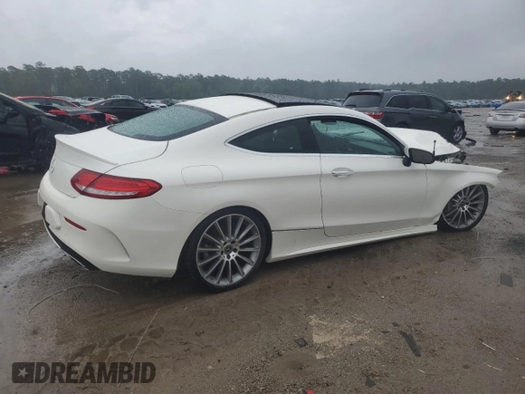 2018 Mercedes-Benz C 300 z VIN WDDWJ4JB3JF744520, wystawiony jako Copart lot #56414345 z przebiegiem Nie podano mil oraz Szkoda całkowita • Salvage title. Historia ofert i sprzedaży dostępna na DreamBid. Obrazek 3.