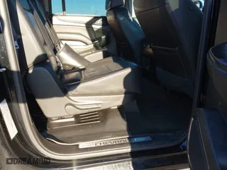 2017 Chevrolet Suburban Premier with VIN 1GNSCJKC6HR181388, listed as a IAAI auction lot 41806012 with 170,916 mi miles. Bid and sale history available at carsss.com. Image 8.