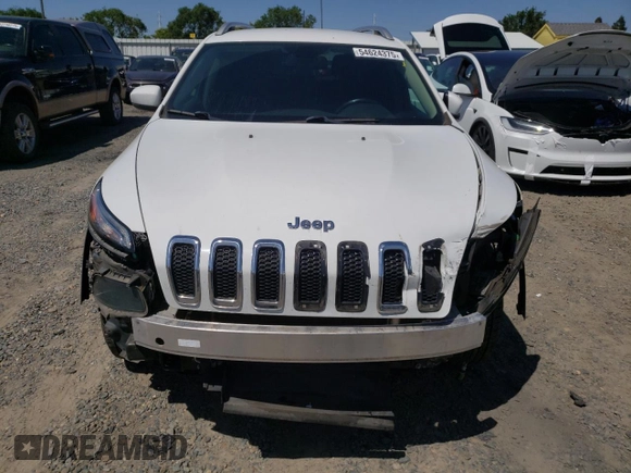 2017 Jeep Cherokee Latitude with VIN 1C4PJMCS7HW625424, listed as a Copart auction lot 54624375 with 79,400 mi miles and Salvage Title. Bid and sale history available at carsss.com. Image 5.