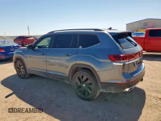 2024 Volkswagen Atlas SE z VIN 1V2JR2CA9RC533369, wystawiony jako Copart lot #57444495 z przebiegiem 34 356 mil mil oraz Szkoda całkowita • Salvage title. Historia ofert i sprzedaży dostępna na DreamBid. Obrazek 2.