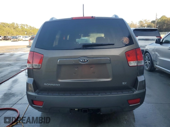 2009 Kia Borrego LX with VIN KNDJJ741795021098, listed as a Copart auction lot 82788334 with 0 mi miles and Clean Title. Bid and sale history available at carsss.com. Image 6.
