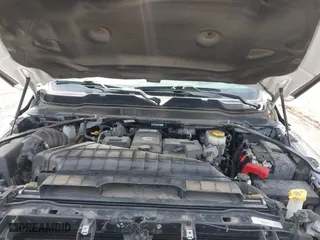 2019 Ram 2500 Big Horn with VIN 3C6UR5DL2KG675282, listed as a IAAI auction lot 41729803 with 88,084 mi miles. Bid and sale history available at carsss.com. Image 10.