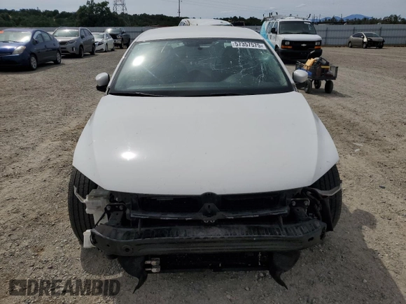 2014 Volkswagen Jetta SE with VIN 3VWD17AJ2EM391314, listed as a Copart auction lot 57357575 with 131,968 mi miles and Salvage title. Bid and sale history available at DreamBid. Image 5.