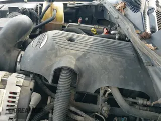 2002 Chevrolet Tahoe LS с VIN 1GNEC13Z72R279613, выставлен на аукционе IAAI как лот 42267778 с пробегом 300 378 миль миль и . История ставок и продаж доступна на DreamBid. Изображение 17.