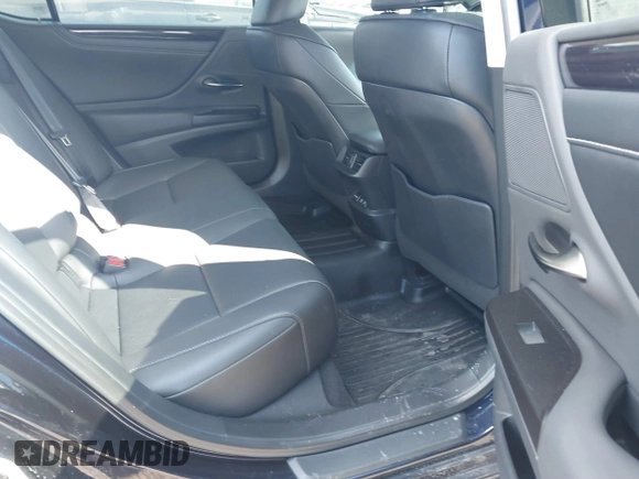 2019 Lexus ES 350 with VIN 58ABZ1B13KU043290, listed as a IAAI auction lot 41694086 with 72,984 mi miles and . Bid and sale history available at DreamBid. Image 8.