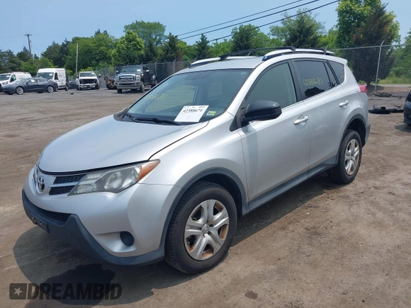 2015 Toyota RAV4 LE with VIN JTMBFREV6FJ039453, listed as a IAAI auction lot 42388671 with 200,304 mi miles and . Bid and sale history available at DreamBid. Image 2.