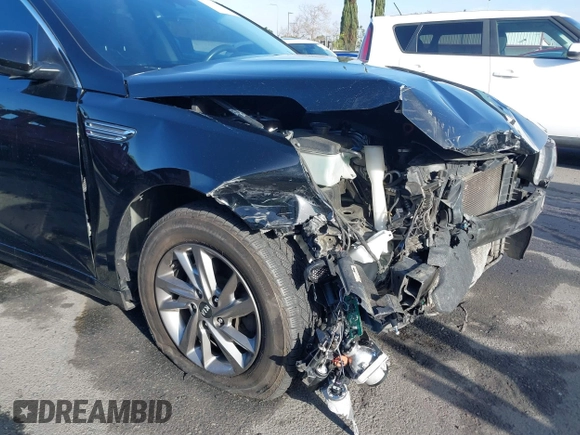 2019 Kia Optima LX with VIN 5XXGT4L32KG324877, listed as a IAAI auction lot 41713482 with 160,178 mi miles. Bid and sale history available at carsss.com. Image 6.