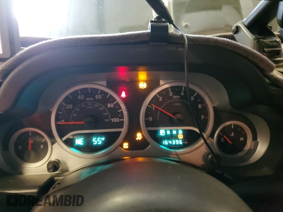 2008 Jeep Wrangler Unlimited Rubicon with VIN 1J4GA69148L591013, listed as a Copart auction lot 53931315 with 164,396 mi miles and Clean title. Bid and sale history available at DreamBid. Image 9.