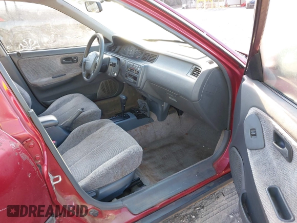 1995 Honda Civic z VIN JHMEH9692SS008583, wystawiony jako IAAI lot #41891776 z przebiegiem 244 377 mil mil oraz . Historia ofert i sprzedaży dostępna na DreamBid. Obrazek 5.