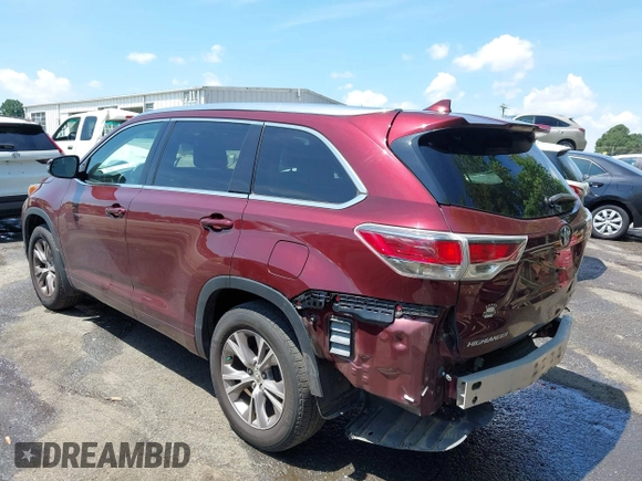 2015 Toyota Highlander XLE z VIN 5TDJKRFH3FS200862, wystawiony jako IAAI lot #42435728 z przebiegiem 100 821 mil mil oraz . Historia ofert i sprzedaży dostępna na DreamBid. Obrazek 3.