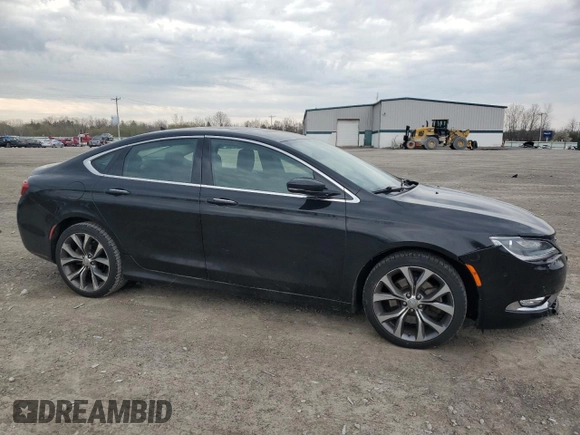 2015 Chrysler 200 C z VIN 1C3CCCEG6FN543638, wystawiony jako Copart lot #54553705 z przebiegiem 54 056 mil mil oraz Szkody całkowita. Historia ofert i sprzedaży dostępna na DreamBid. Obrazek 4.
