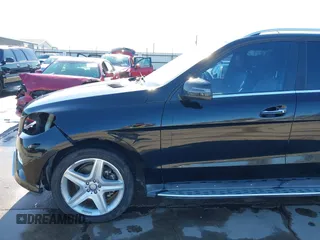 2015 Mercedes-Benz M 400 with VIN 4JGDA5GB1FA510309, listed as a IAAI auction lot 41603810 with 109,391 mi miles and . Bid and sale history available at DreamBid. Image 18.