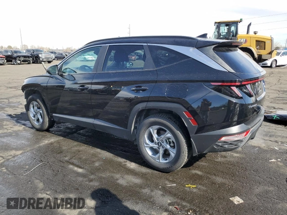 2023 Hyundai Tucson SEL z VIN 5NMJBCAE3PH274720, wystawiony jako Copart lot #44965775 z przebiegiem 34 103 mil mil oraz Szkody całkowita. Historia ofert i sprzedaży dostępna na DreamBid. Obrazek 2.