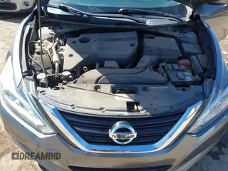 2018 Nissan Altima SR with VIN 1N4AL3AP5JC143900, listed as a IAAI auction lot 41750618 with 142,160 mi miles and . Bid and sale history available at carsss.com. Image 10.