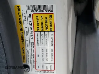 2016 Ford Focus Titanium with VIN 1FADP3J29GL223778, listed as a Copart auction lot 66171735 with Not provided miles and Salvage title. Bid and sale history available at DreamBid. Image 13.