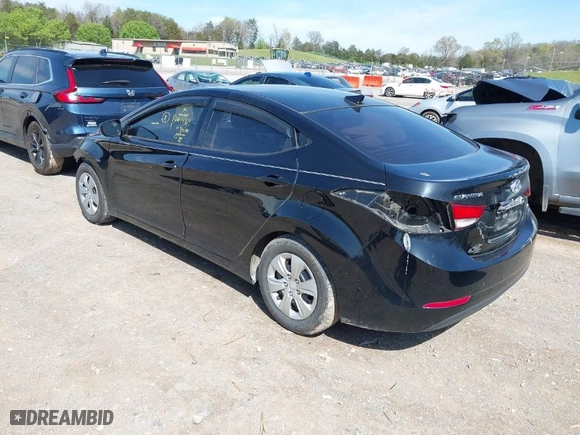 2016 Hyundai Elantra SE with VIN KMHDH4AE2GU641130, listed as a IAAI auction lot 41929284 with 122,688 mi miles. Bid and sale history available at carsss.com. Image 3.