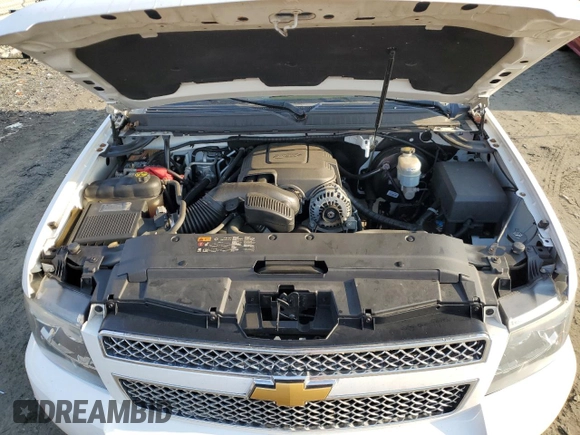 2013 Chevrolet Tahoe LS z VIN 1GNSKAE04DR359670, wystawiony jako Copart lot #43388245 z przebiegiem 122 470 mil mil oraz Szkoda całkowita • Salvage title. Historia ofert i sprzedaży dostępna na DreamBid. Obrazek 12.