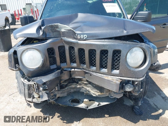 2014 Jeep Patriot Latitude with VIN 1C4NJRFB4ED799037, listed as a IAAI auction lot 42458807 with 105,936 mi miles and . Bid and sale history available at DreamBid. Image 6.