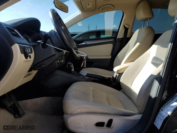 2014 Volkswagen Jetta Sedan TDI w/Premium with VIN 3VWLL7AJ2EM386443, listed as a Copart auction lot 43011525 with NaN miles and Salvage Title. Bid and sale history available at carsss.com. Image 7.