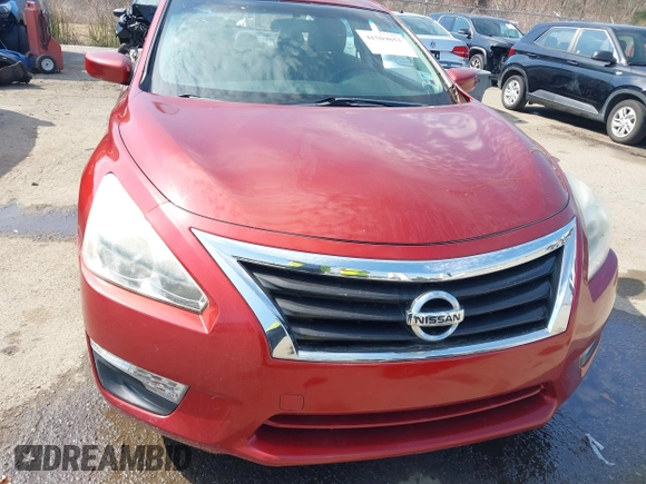 2014 Nissan Altima 2.5 S with VIN 1N4AL3AP3EN383893, listed as a IAAI auction lot 41509853 with 63,481 mi miles. Bid and sale history available at carsss.com. Image 12.