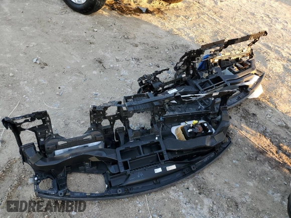 2022 Ram 1500 Lone Star with VIN 1C6RREFM0NN389664, listed as a Copart auction lot 86564484 with 26,314 mi miles and Salvage title. Bid and sale history available at DreamBid. Image 12.