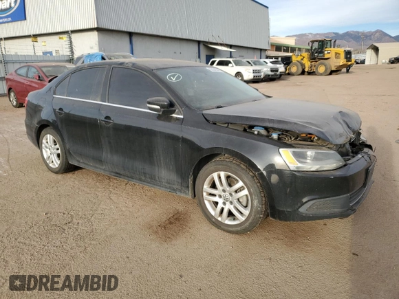 2014 Volkswagen Jetta TDI w/Premium with VIN 3VW3L7AJ7EM412700, listed as a Copart auction lot 82004544 with 157,399 mi miles and Salvage title. Bid and sale history available at DreamBid. Image 4.