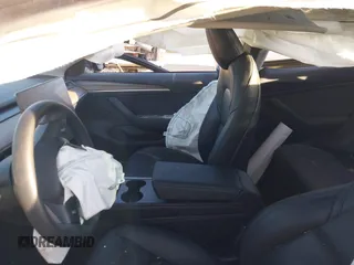 2023 Tesla Model 3 с VIN 5YJ3E1EA3PF641256, выставлен на аукционе IAAI как лот 41626795 с пробегом 13 334 миль миль и . История ставок и продаж доступна на DreamBid. Изображение 5.