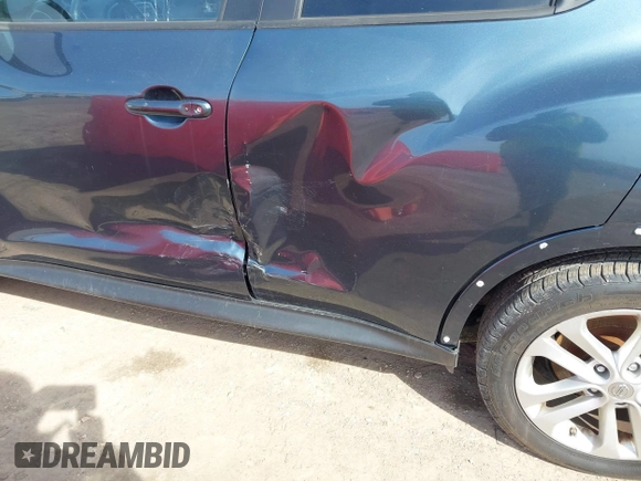 2014 Nissan Juke S with VIN JN8AF5MV2ET480025, listed as a IAAI auction lot 41777772 with 152,535 mi miles. Bid and sale history available at carsss.com. Image 6.
