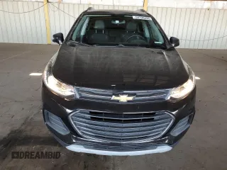 2020 Chevrolet Trax LT with VIN KL7CJLSBXLB011572, listed as a Copart auction lot 54706495 with 75,223 mi miles and Salvage title. Bid and sale history available at DreamBid. Image 5.