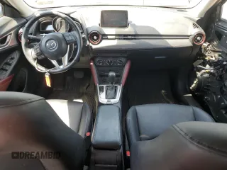 2017 Mazda CX-3 Touring z VIN JM1DKFC76H0149368, wystawiony jako Copart lot #55747305 z przebiegiem 47 946 mil mil oraz Szkoda całkowita • Salvage title. Historia ofert i sprzedaży dostępna na DreamBid. Obrazek 8.