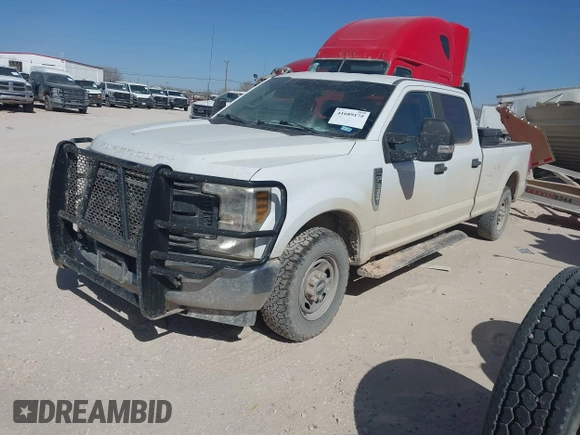 2019 Ford Super Duty F-250 SRW XL with VIN 1FT7W2A69KEC68823, listed as a IAAI auction lot 41689175 with 153,022 mi miles. Bid and sale history available at carsss.com. Image 17.
