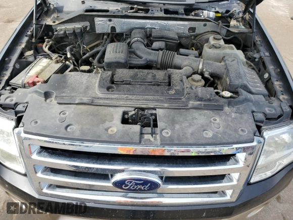2013 Ford Expedition Max XLT с VIN 1FMJK1H56DEF00527, выставлен на аукционе Copart как лот 52957775 с пробегом 179 453 миль миль и Списание • Salvage title. История ставок и продаж доступна на DreamBid. Изображение 12.