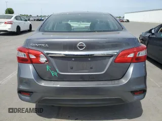 2019 Nissan Sentra S z VIN 3N1AB7AP5KY423252, wystawiony jako Copart lot #54676075 z przebiegiem 54 812 mil mil oraz Szkoda całkowita • Salvage title. Historia ofert i sprzedaży dostępna na DreamBid. Obrazek 6.