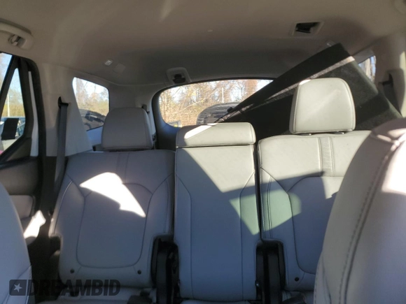 2024 Honda Pilot EX-L 8 Passenger with VIN 5FNYG1H49RB032102, listed as a Copart auction lot 47102035 with 6,445 mi miles and Salvage Title. Bid and sale history available at carsss.com. Image 10.