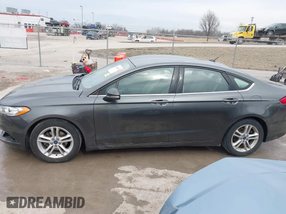 2018 Ford Fusion SE with VIN 3FA6P0H74JR125727, listed as a IAAI auction lot 41661939 with 100,446 mi miles. Bid and sale history available at carsss.com. Image 15.