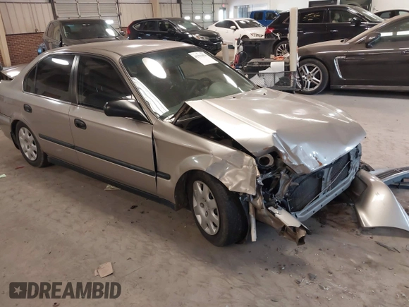 2000 Honda Civic LX with VIN 1HGEJ6578YL042505, listed as a IAAI auction lot 41331854 with 226,727 mi miles. Bid and sale history available at carsss.com. Image 1.