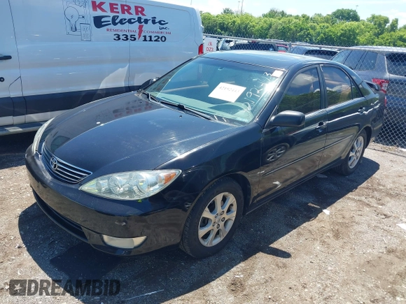 2005 Toyota Camry LE with VIN 4T1BF30K85U085126, listed as a IAAI auction lot 42192443 with 189,196 mi miles and . Bid and sale history available at DreamBid. Image 2.