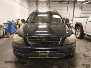 2007 Volvo XC90 I6 with VIN YV4CZ982671353700, listed as a IAAI auction lot 42011095 with 201,566 mi miles and . Bid and sale history available at DreamBid. Image 13.