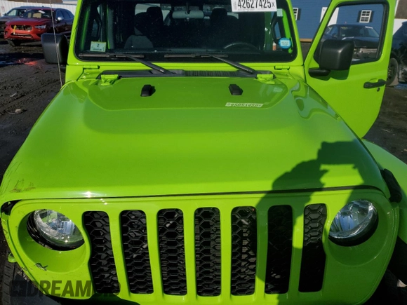 2021 Jeep Gladiator Willys with VIN 1C6HJTAG7ML612155, listed as a Copart auction lot 42627425 with 28,509 mi miles and Salvage Title. Bid and sale history available at carsss.com. Image 11.