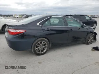 2015 Toyota Camry XLE with VIN 4T1BF1FK5FU981090, listed as a Copart auction lot 49528015 with 112,772 mi miles and Salvage Title. Bid and sale history available at carsss.com. Image 3.