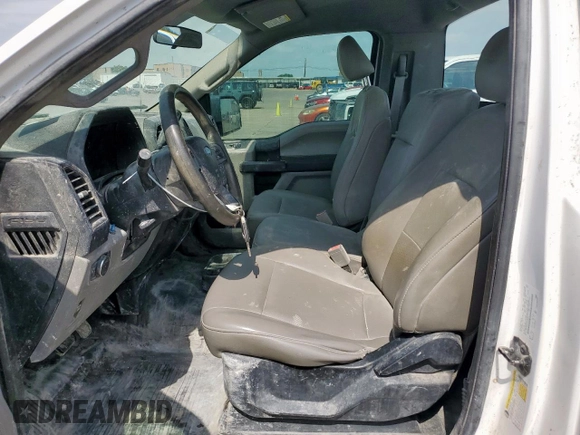 2018 Ford F-150 XL with VIN 1FTMF1CB1JKC08140, listed as a Copart auction lot 61670245 with 102,978 mi miles and Clean title. Bid and sale history available at DreamBid. Image 7.