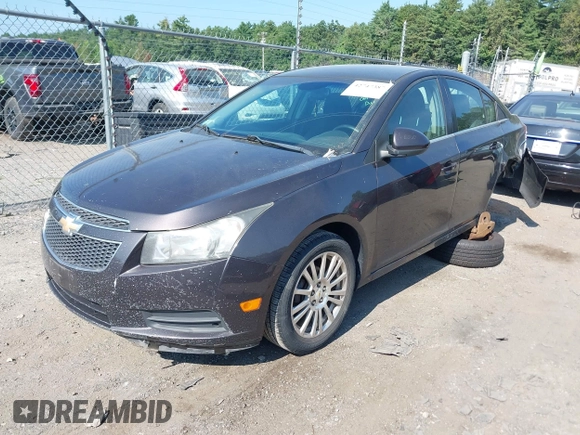2014 Chevrolet Cruze 1LT с VIN 1G1PC5SB8E7347195, выставлен на аукционе IAAI как лот 42747387 с пробегом 84 689 миль миль и . История ставок и продаж доступна на DreamBid. Изображение 2.