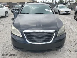 2013 Chrysler 200 LX with VIN 1C3CCBAB0DN733498, listed as a Copart auction lot 50842715 with 128,613 mi miles and Clean Title. Bid and sale history available at carsss.com. Image 5.