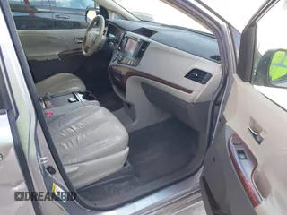 2011 Toyota Sienna XLE AAS with VIN 5TDYK3DC1BS007820, listed as a IAAI auction lot 41935200 with 123,554 mi miles. Bid and sale history available at carsss.com. Image 5.