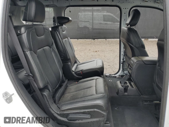 2023 Jeep Grand Cherokee Limited z VIN 1C4RJKBG3P8751891, wystawiony jako Copart lot #55732425 z przebiegiem Nie podano mil oraz Nie do naprawy • Non repairable. Historia ofert i sprzedaży dostępna na DreamBid. Obrazek 11.